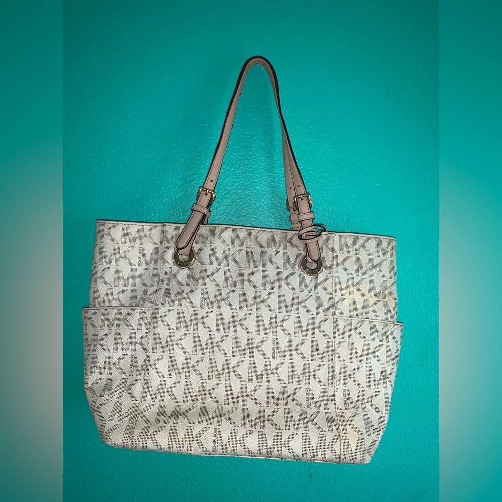 Michael Kors White Bag